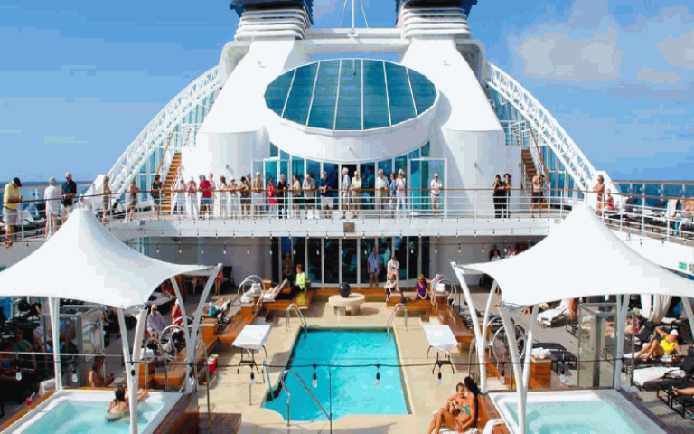 What are the Best Luxury Cruise Lines